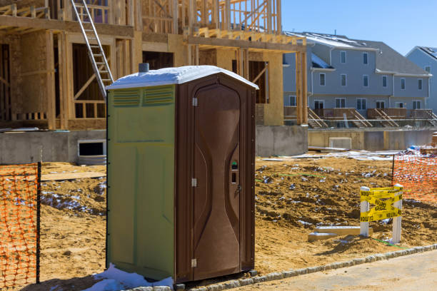 Best Portable toilet rental cost  in Chesapeake, WV