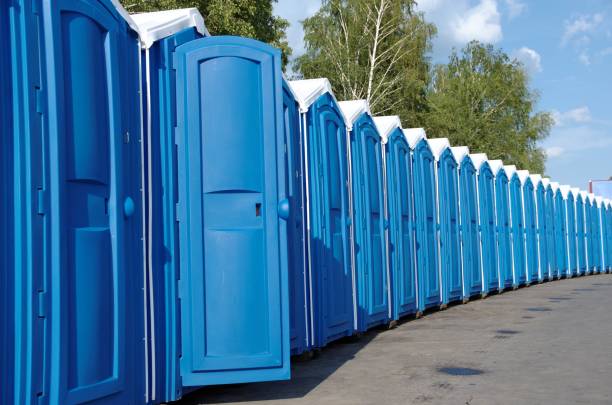 Best Porta potty rental near me  in Chesapeake, WV